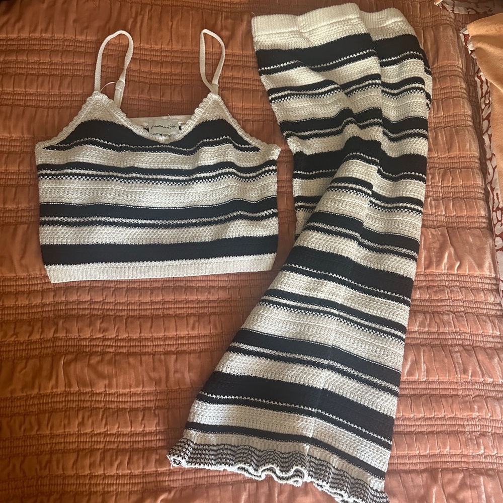 Freshman striped knit set with ruffle midi skirt